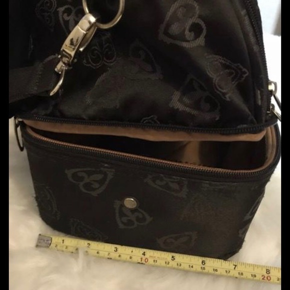 Kathy Van Zeeland Weekender - Picture 5 of 8